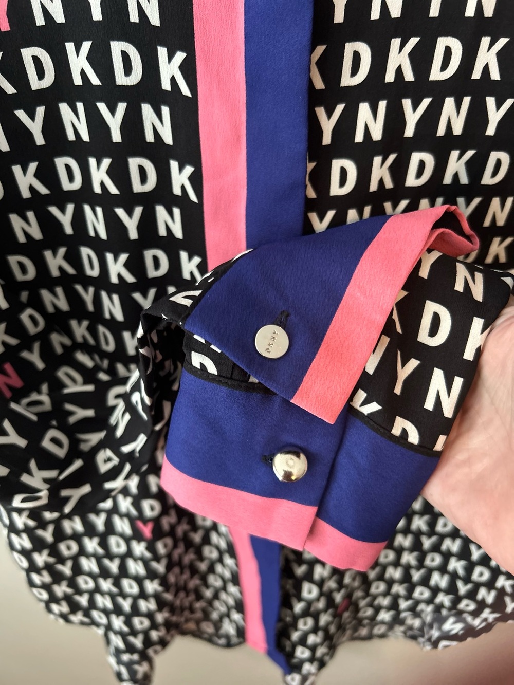 DKNY blouse - Picture 5 of 11